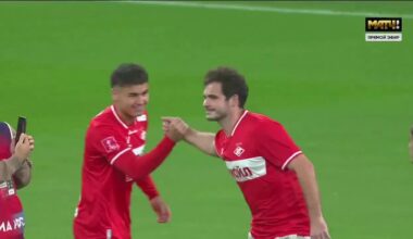 Igor Shesterkin went back to his roots. But not to hockey’s Spartak, to the soccer one! Fans gave him a warm welcome at Spartak Stadium.
He even took a symbolic kick at the ball