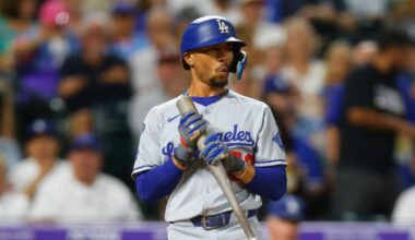 Mookie Betts meets with Dave Roberts, Andrew Friedman after Dodgers' loss