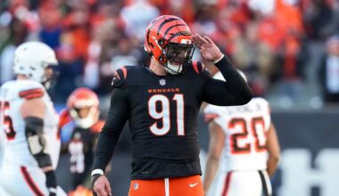 Reports: Bengals asking for player, draft pick compensation in Trey Hendrickson trade talks