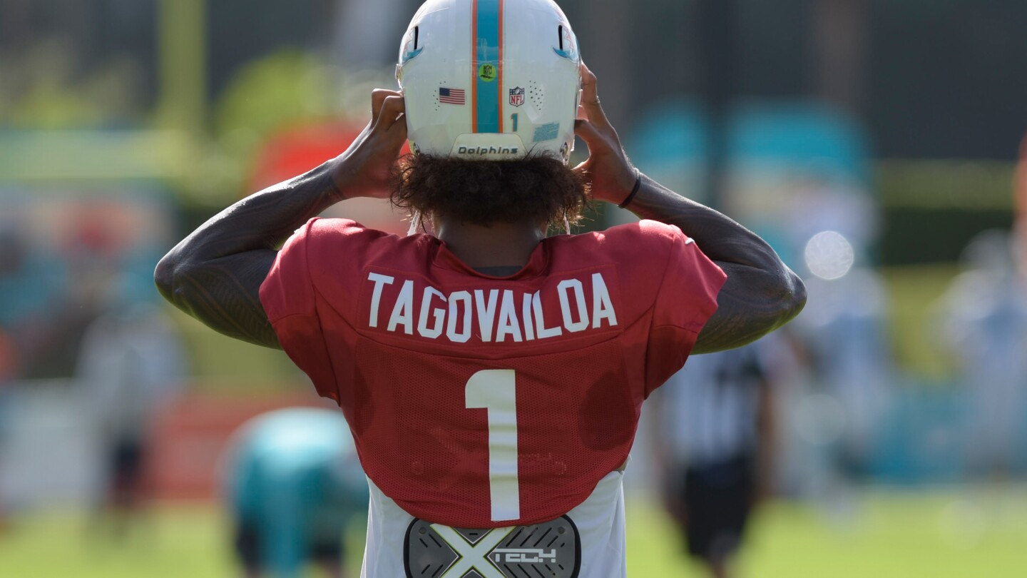 Tua Tagovailoa is "not too sure" how he landed on the President's Council on Sports, Fitness, and Nutrition