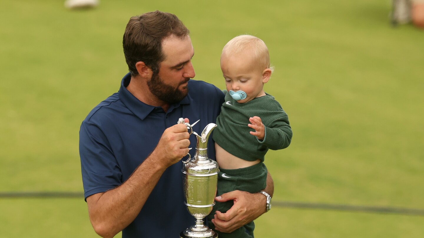 Scottie Scheffler — and son Bennett — enjoying claret jug celebrations