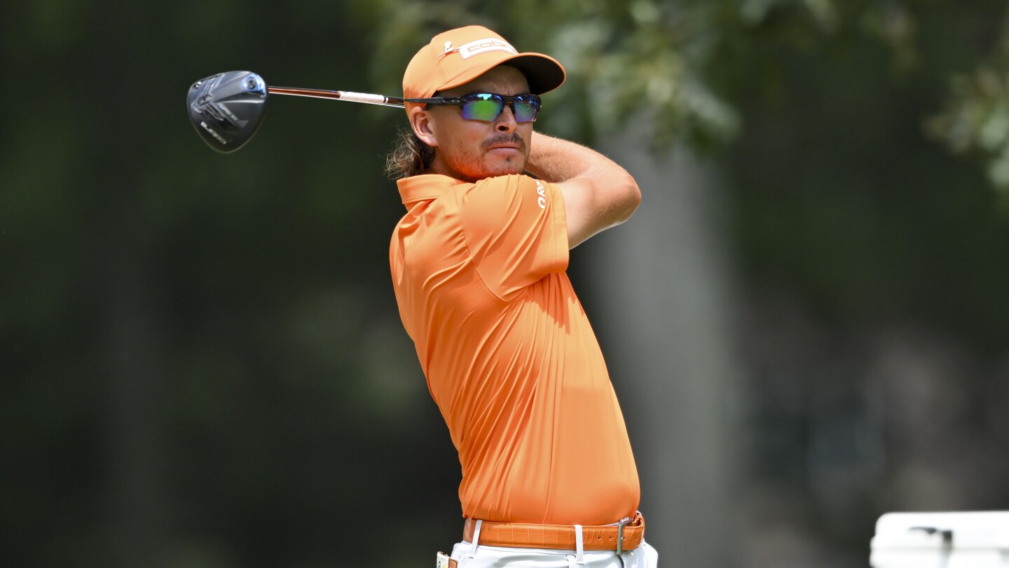 Rickie Fowler among players to jump into top 50, qualify for 2026 signature events