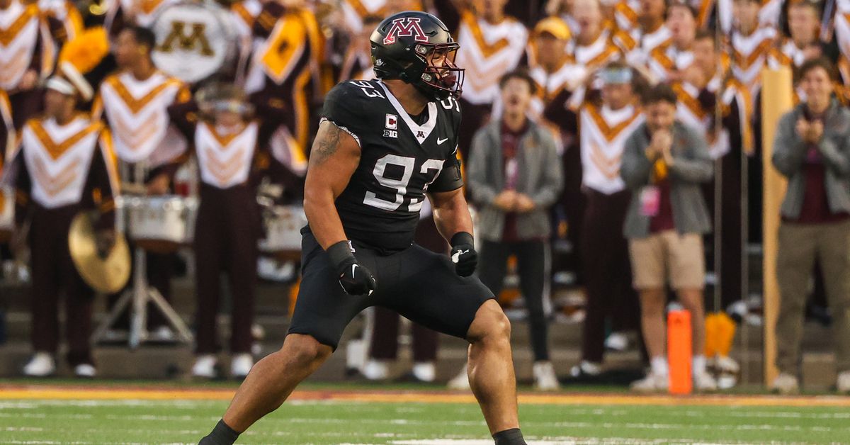 Report: Steelers sign college standout, work out 3 D-linemen Thursday