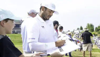 Fans are seen around the putting green before the first round of LIV Golf Indianapolis at The Club at Chatham Hills on Friday, August 15, 2025 in Westfield, Indiana. (Photo by Mateo Villalba/LIV Golf)