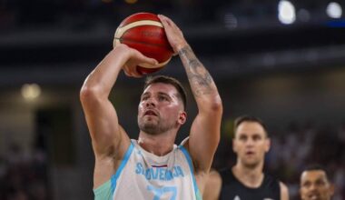 [Woike] Luka Dončić on Jeanie and Rob’s visit to Poland to show him their support ahead of EuroBasket: “It means a lot,” he said. “It’s a long flight. I think it’s like 11, 12 hours, so it means a lot for them just to be here to support me. We had a great lunch today, it was great to see them.”