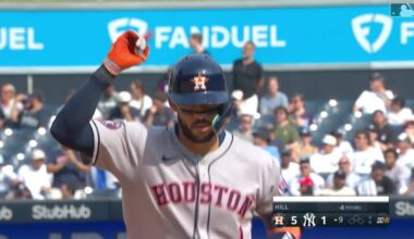 Correa with the "Don't rip my jersey" tribute to Altuve as he pimps his HR vs the Yankees