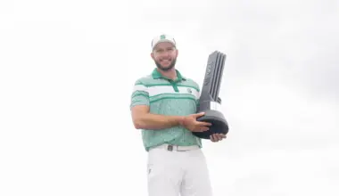 Captain Jon Rahm of Legion XIII hits his shot from the sixth tee during the final round of LIV Golf Chicago at Bolingbrook Golf Club on Sunday, August 10, 2025 in Bolingbrook, Illinois. (Photo by Charles Laberge/LIV Golf)