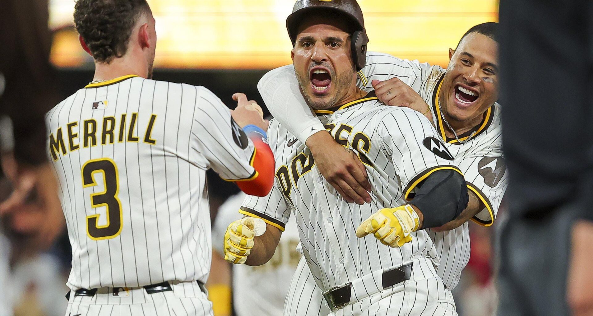 [Acee] Savage — “He’s up there trying to freaking kill the ball, & also while having great zone discipline,” Jake Cronenworth said. Ramón Laureano is batting .333 with a 1.000 OPS with the Padres. “He’s just a savage,” said Ryan O’Hearn…“Just gets in there and gets after it. Not afraid of anybody…”