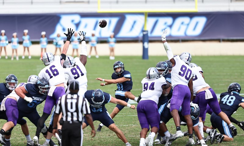 Schondelmyer, Francis, Salazar Pick Up PFL’s Week 5 Individual Awards