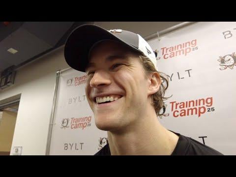 Lukáš Dostál on life as No. 1 goalie, Pavel Mintyukov cracks wise on number change and Dostál's new money, Olen Zellweger on his physical gains and renewed determination