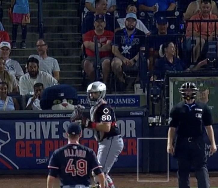 I love DJ Kitty 🐱 🤣