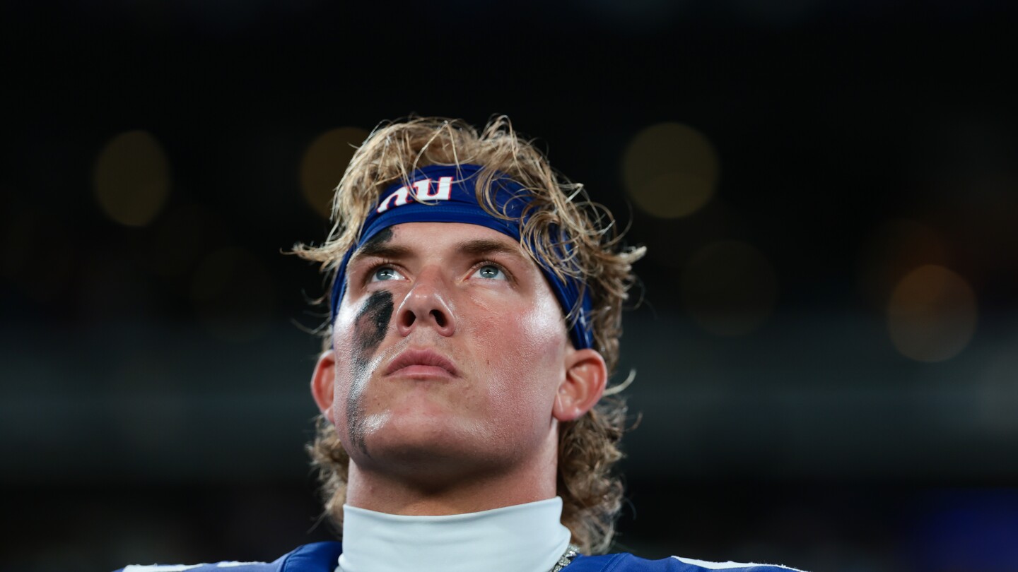 Report: Giants have prepared a package of plays for Jaxson Dart today