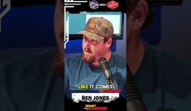 Former #Titans C Ben Jones was very frustrated with Brian Callahan on Sunday. #tennesseetitans #nfl