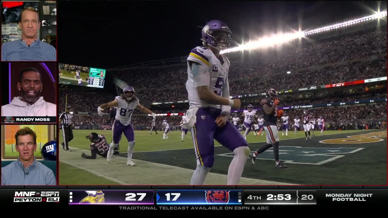 Randy Moss HYPED after J.J. McCarthy's rushing touchdown puts Vikings up by 10 | ManningCast