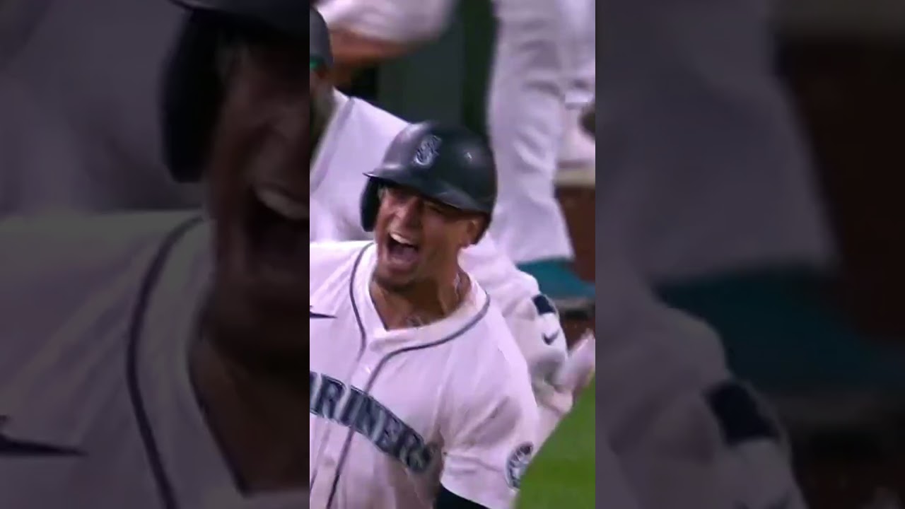 Leo Rivas walks it off in the 13th inning!