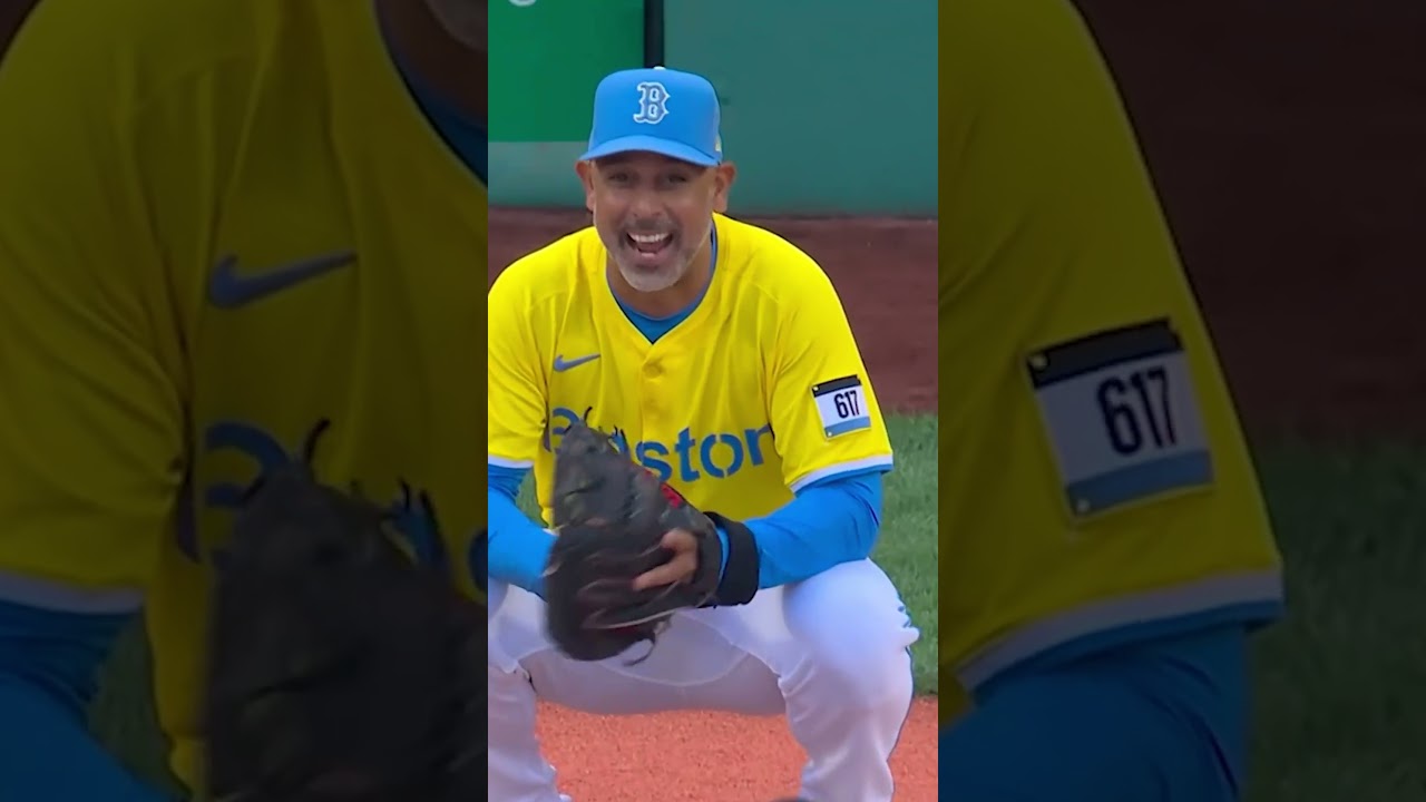 Fenway loves Big Papi 💚