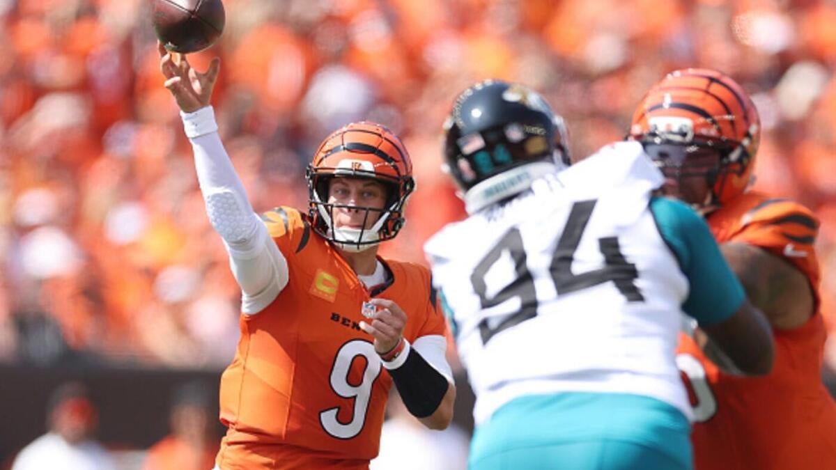 Joe Burrow injury update: Turf toe will sideline Bengals star QB multiple weeks, possibly months