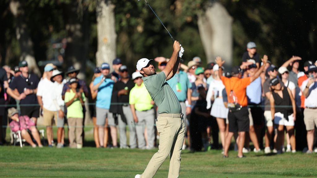 Scheffler warms up for Ryder Cup with sixth win this season