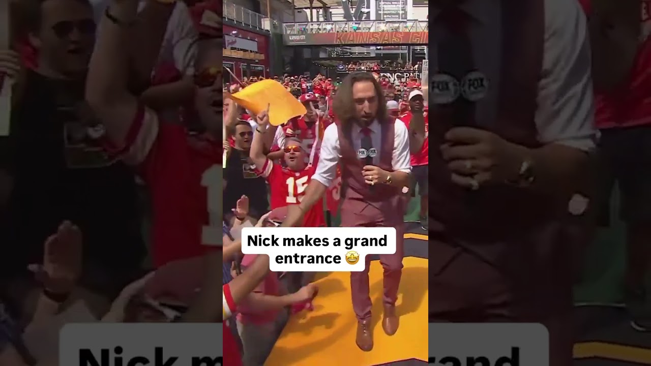 A true #Chiefs kingdom royalty experience today 👑 #NFL