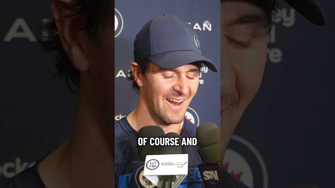 Scheif and Toews meet for the first time in 2011 #gojetsgo #golf