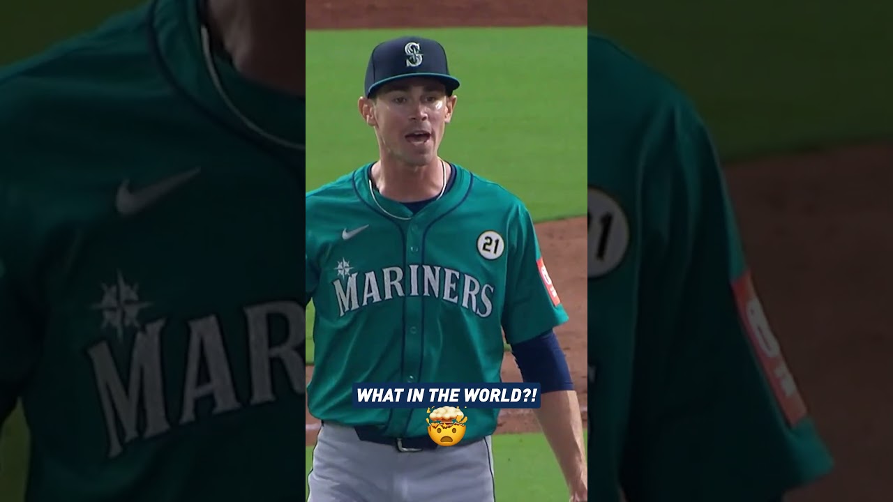 You've GOTTA see this play 🤯 #mlb #baseball #sports #highlights