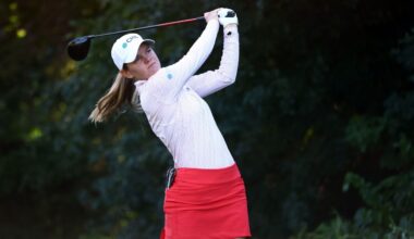 Sarah Schmelzel shoots 63 to share Arkansas lead with Minami Katsu