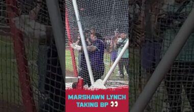 Marshawn Lynch DESTROYING Batting Practice with D-backs 🔥
