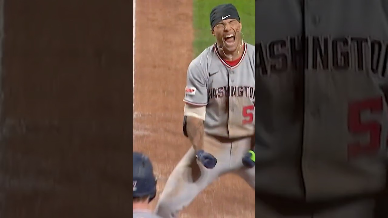 DAYLEN LILE 11TH INNING INSIDE THE PARK HOME RUN