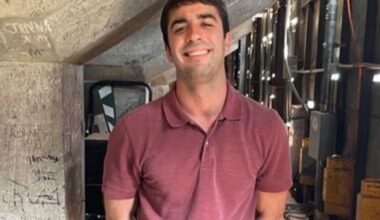 [Rome] Yordan Alvarez said he is progressing better than the initial prognosis, but isn’t doing any baseball activities while they wait for swelling to go down. Alvarez said he is not going on the Astros’ final road trip of the season.