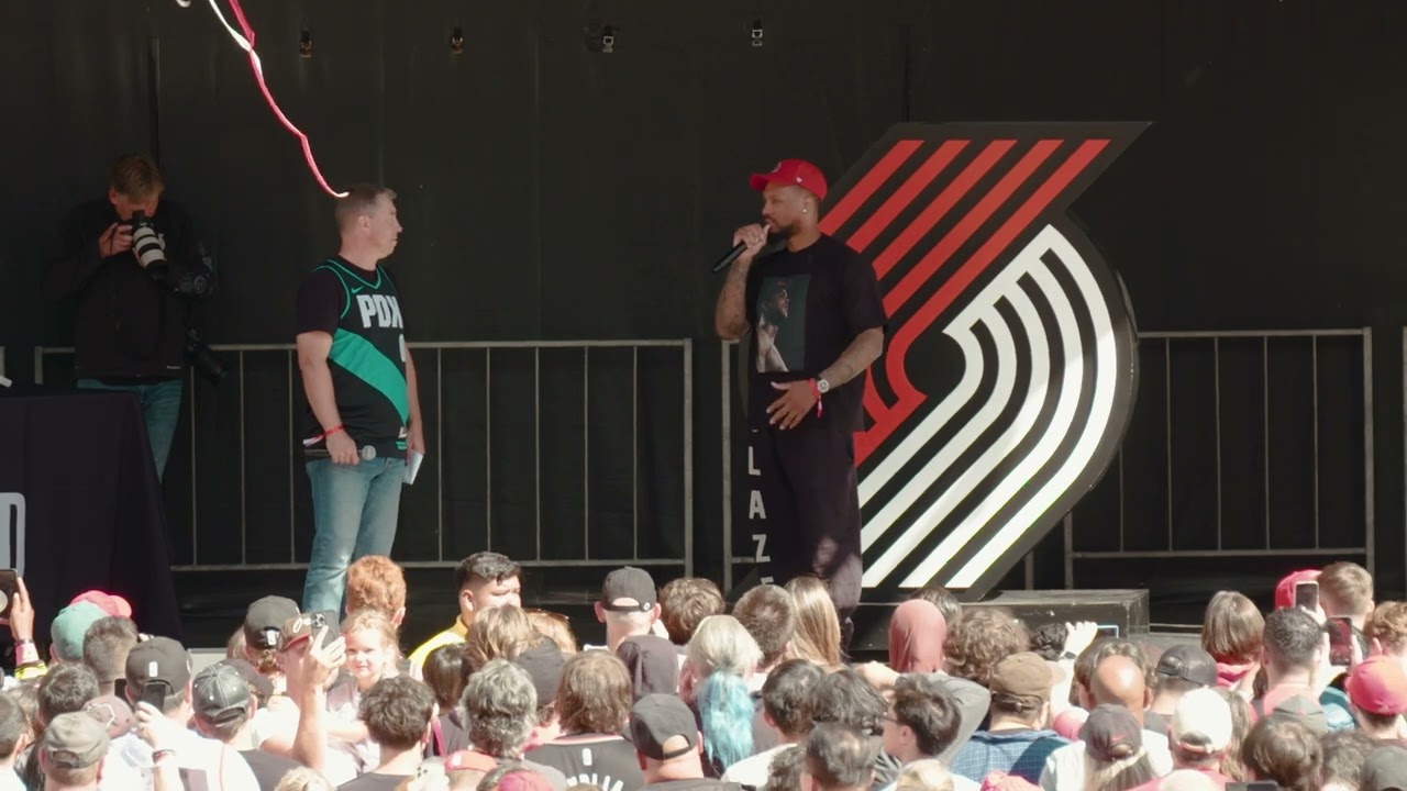 Damian Lillard Returns, Talks Love of Portland, Welcomed By Teammates | Portland Trail Blazers