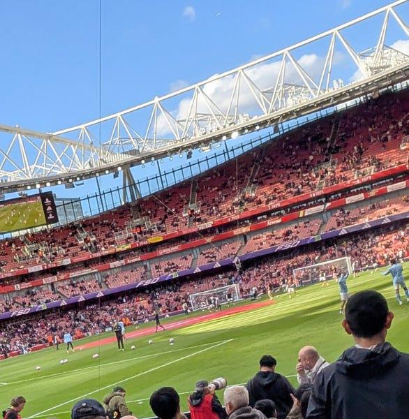 [Stein] The Golden State Warriors are expected to sign veteran guard Seth Curry as soon as the Jonathan Kuminga saga is over