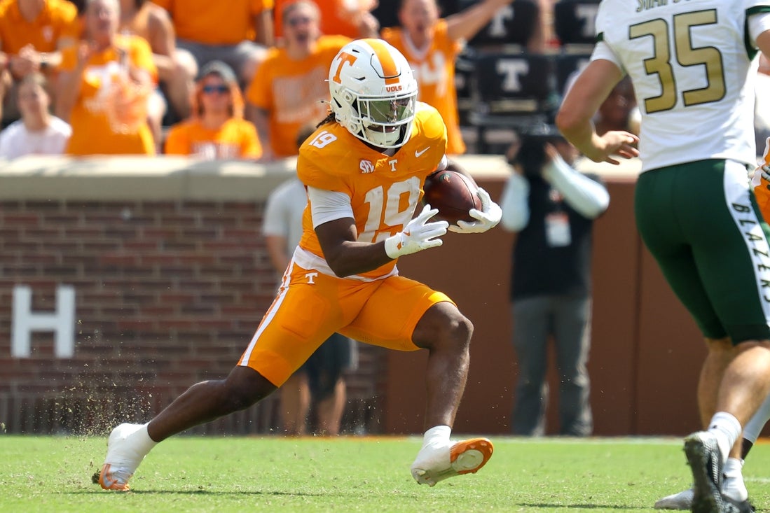 No. 15 Tennessee braces for aural assault at Mississippi State