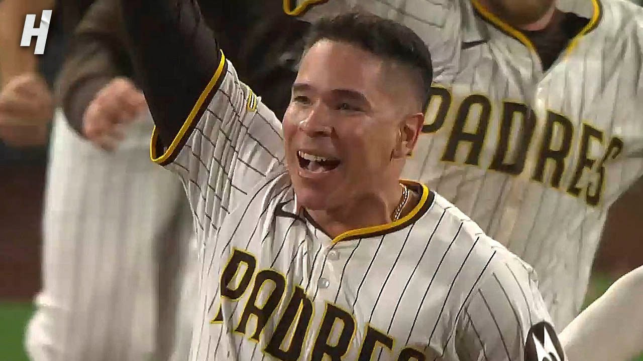 The Padres WALK IT OFF to CLINCH their spot in the postseason! 😤