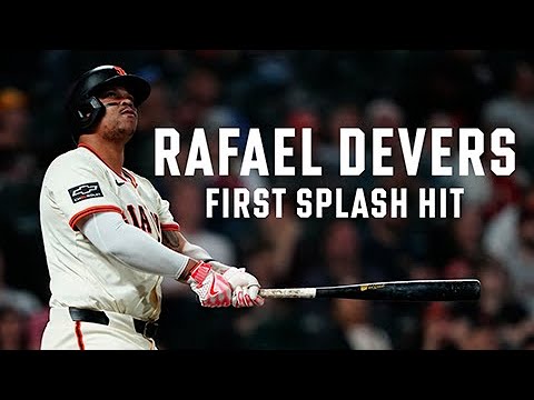Rafael Devers Blasts His First Splash Hit, 108th in Giants History | San Francisco Giants Highlights