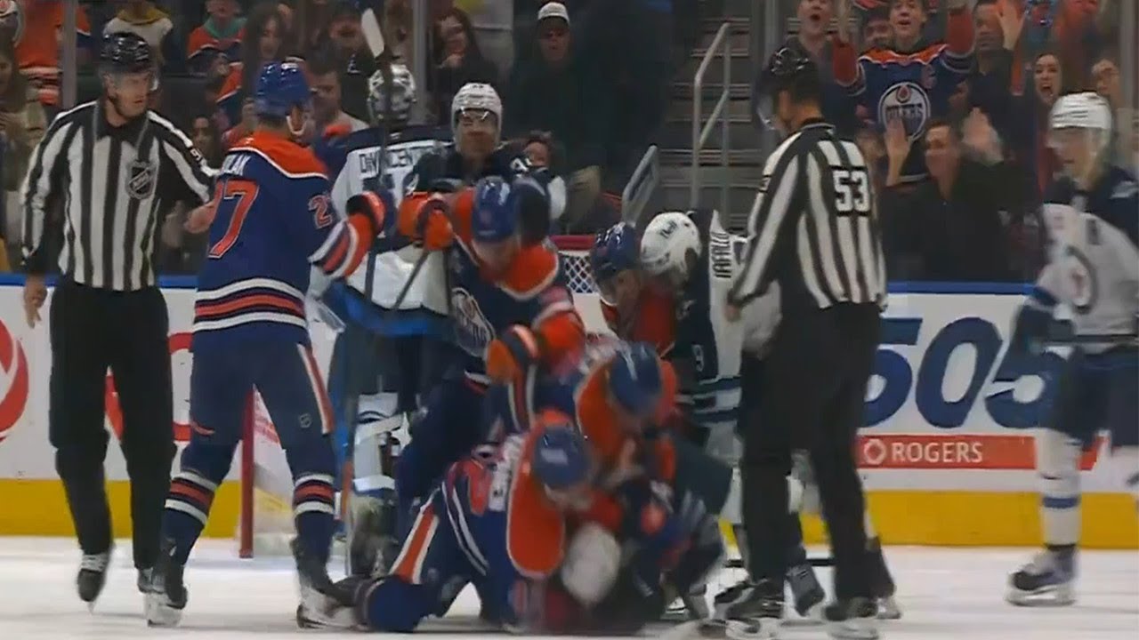 🔥Tempers Flare🔥 As Oilers Pound Jets