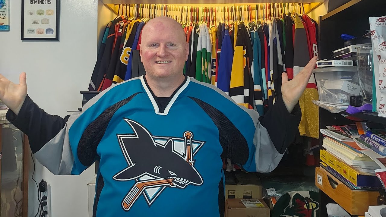 San Jose Sharks 🦈 reveal new heritage 2.0 35th anniversary jersey.