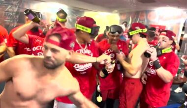 Reds reaction, locker room celebration after winning NL wild card spot in 2025 MLB playoffs