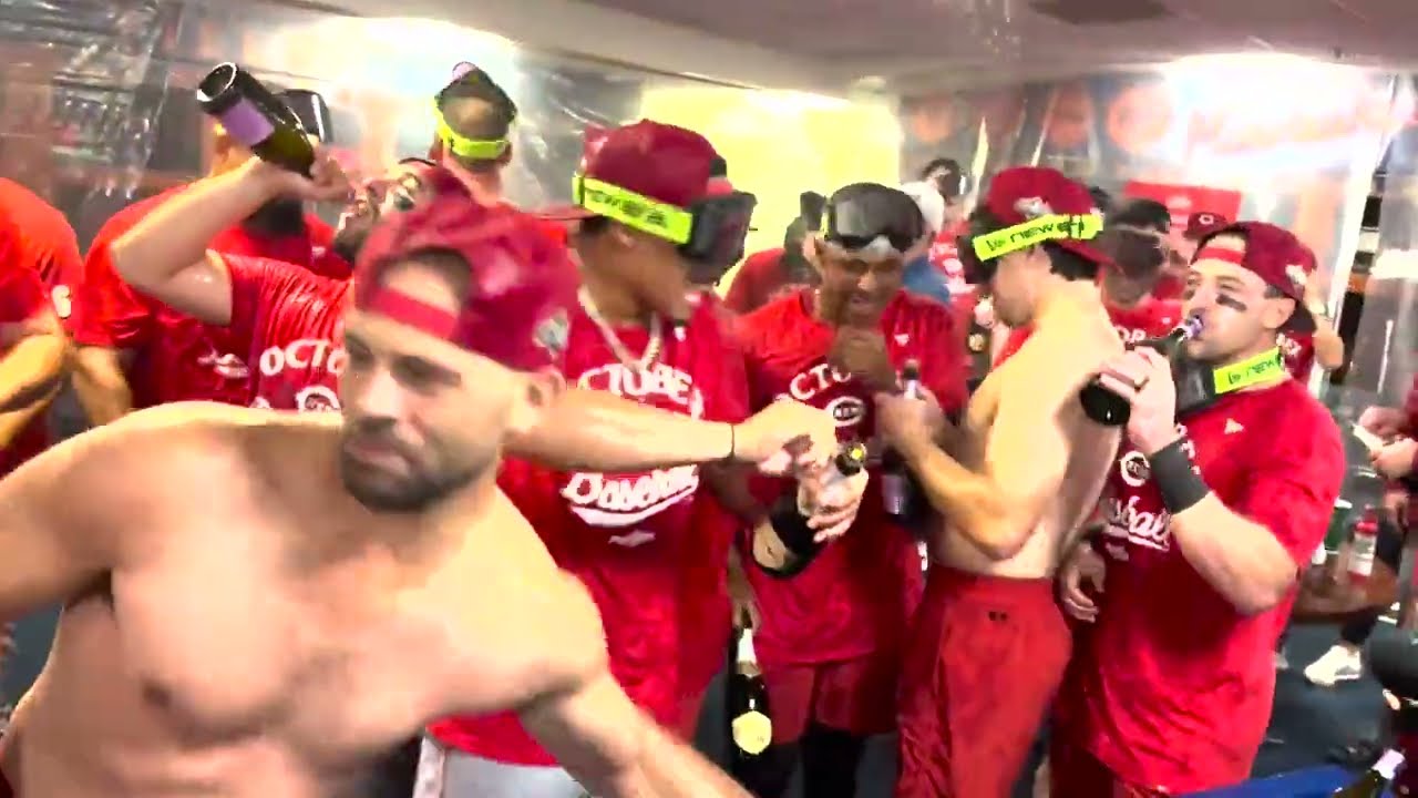 Reds reaction, locker room celebration after winning NL wild card spot in 2025 MLB playoffs