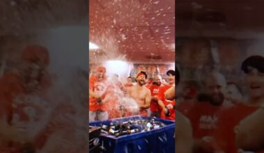 The Cincinnati Reds are Headed to the Playoffs 🥹 #shorts #redoctober