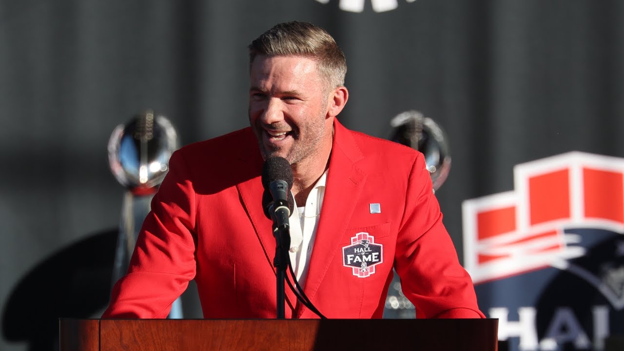 Patriots Hall of Fame Induction of Julian Edelman and Bill Parcells