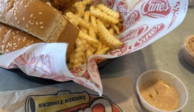 How do they make the sauce so tasty