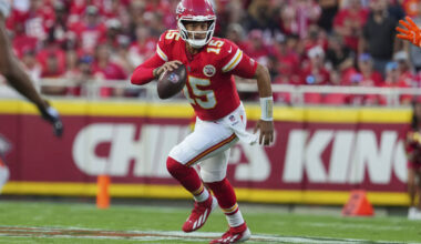 Kansas City Chiefs quarterback Patrick Mahomes looks to pass during the first half of an NFL pr ...