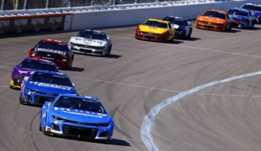 How to watch Cup Series playoff race at Kansas: TV info, start time