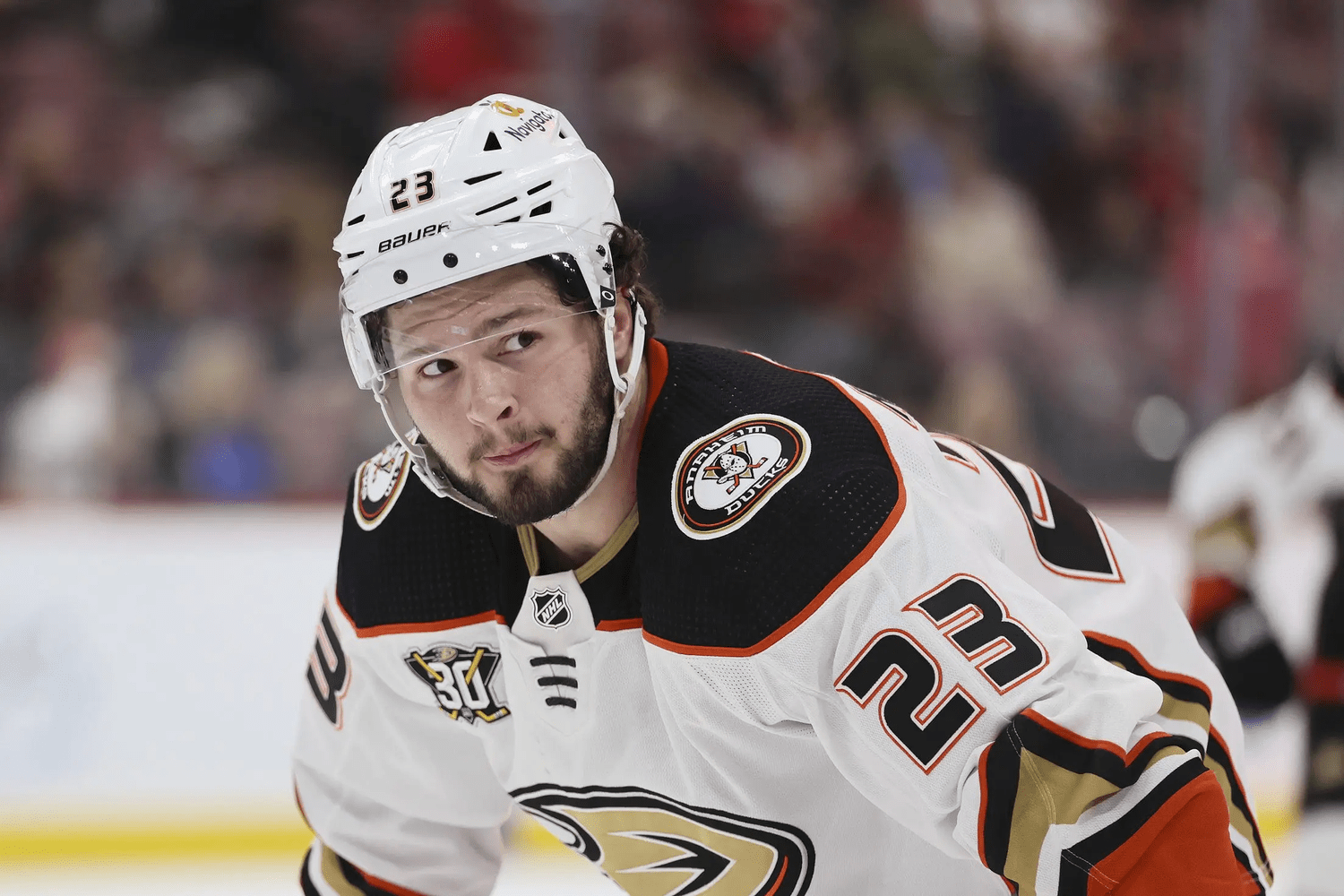 Mason McTavish Remains Unsigned as Ducks Near NHL 2025 Preseason