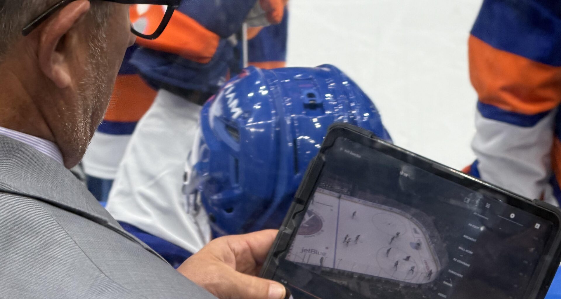 This is what the coaches iPads have on them.