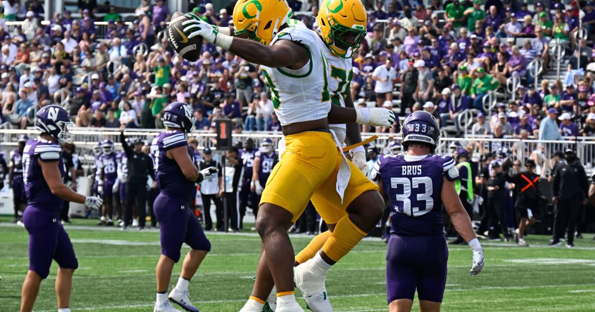 Players to watch | No. 6 Oregon features familiarity, starpower | Penn State Football News