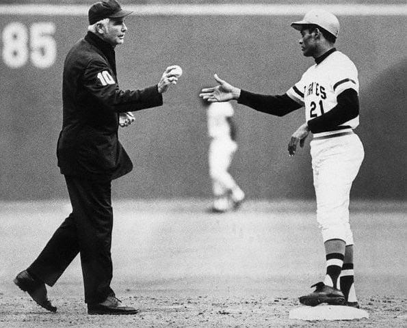 OTD in 1972, Roberto Clemente smacked a double for his 3000th career and final hit
