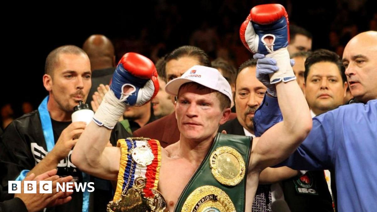 Ricky Hatton dead: Boxing champion found dead at home aged 46, cause of death unknown - latest updates