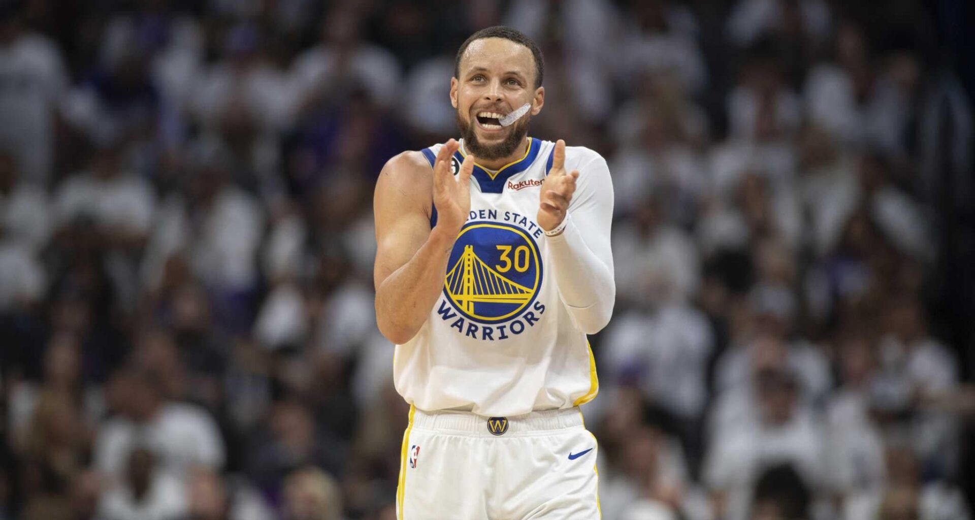 Steph Curry reportedly made $35M for 60 hours of work for FTX (Warriors sponsor at the time)