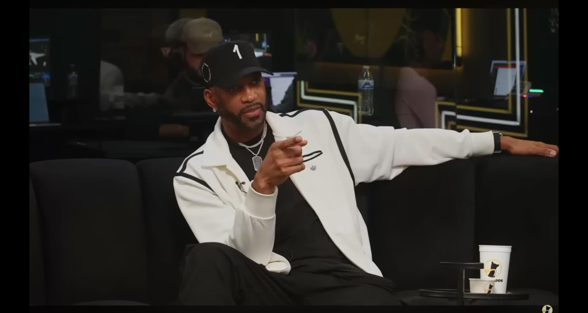 Ok McGrady, Shaq was past his prime when he was with the Heat. He averaged 13.6 points in the Finals—Wade averaged 35, carrying that team by himself.